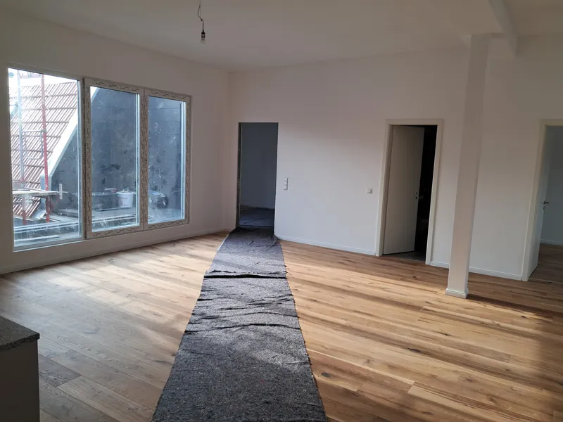 Helle Dachgeschosswohnung mit tollem Schnitt, Neubau, Erstbezug — photo 1